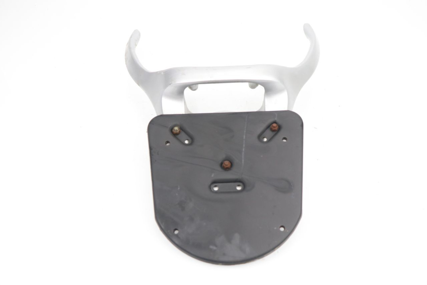 photo de LUGGAGE RACK YIYING YY T POWER MAX 125 (2006 - 2016)