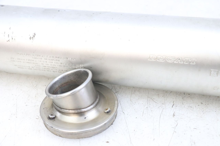 photo de RIGHT EXHAUST DUCATI ST2 944 (1997 - 2003)