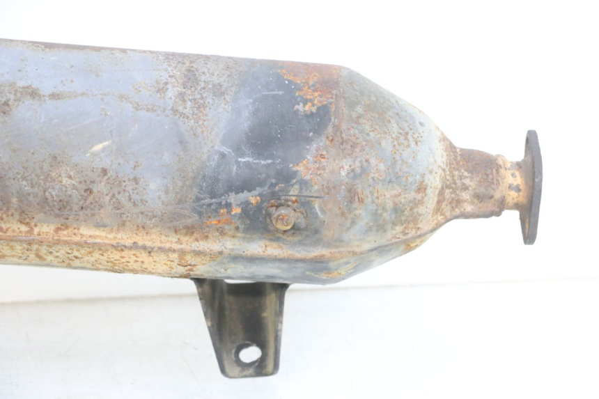 photo de EXHAUST PEUGEOT ELYSEO 125 (1999 - 2004) - Detailed visual inspection