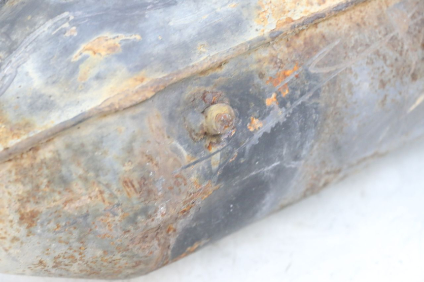 photo de EXHAUST PEUGEOT ELYSEO 125 (1999 - 2004) - Zoom on usage condition