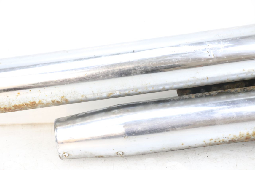 photo de Exhaust pipe HYOSUNG GV AQUILA 125 (2000 - 2004) - Main view