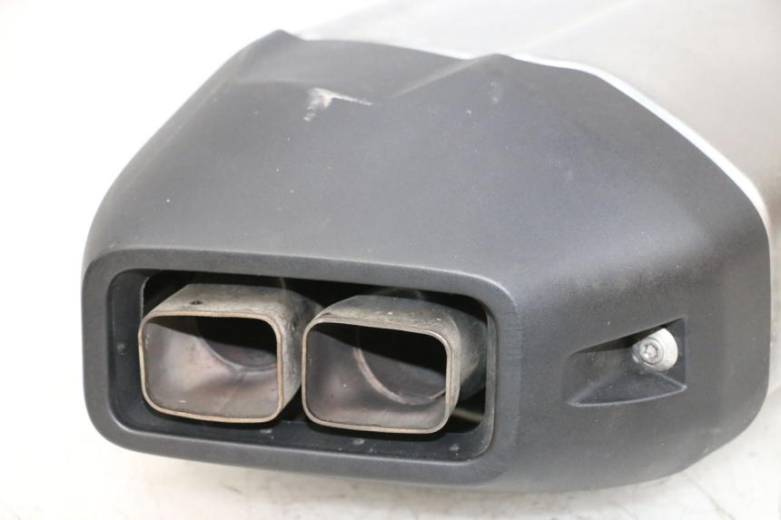 photo de EXHAUST BMW R GS 1250 (2021 - 2024) - High-resolution close-up