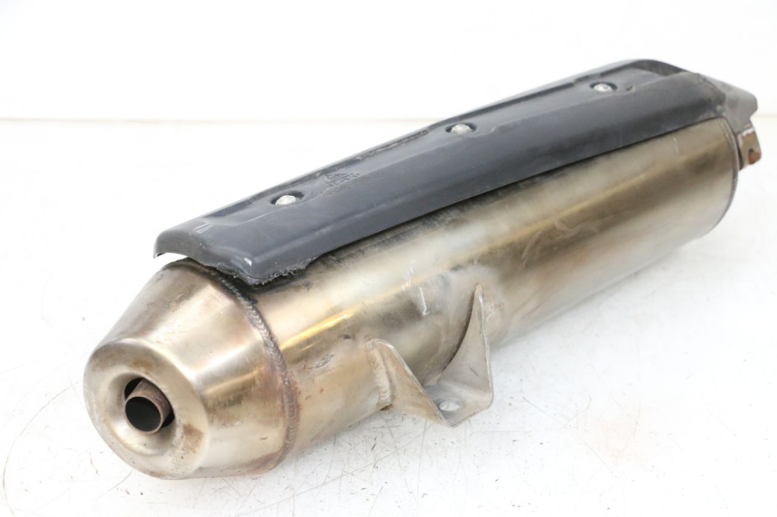 photo de EXHAUST PEUGEOT SATELIS 125 (2013 - 2018) - High-resolution close-up