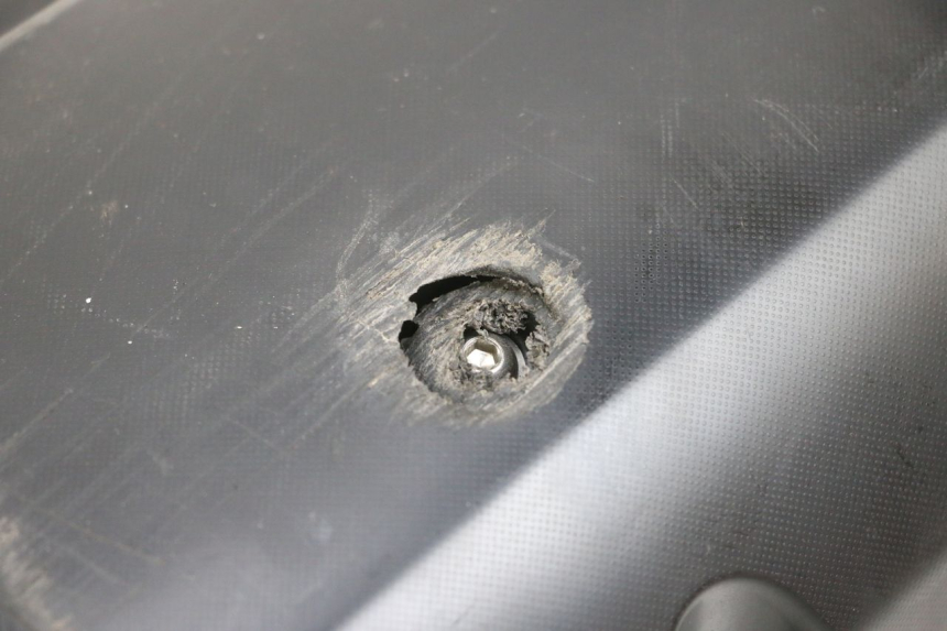 photo de EXHAUST YAMAHA TRICITY 300 (2020 - 2024) - Distinctive features