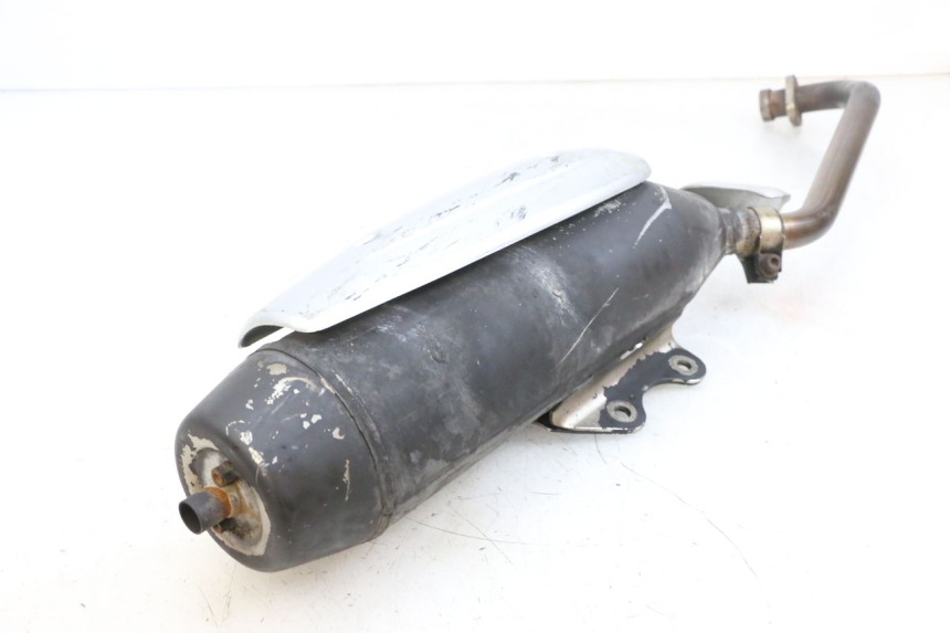 photo de EXHAUST PIPE YAMAHA YP MAJESTY 125 (2002 - 2006) - Detailed visual inspection