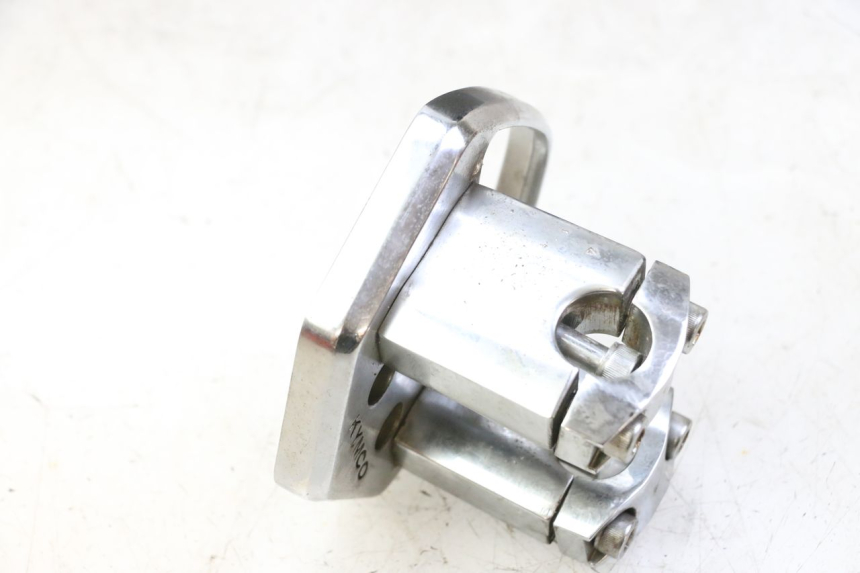 photo de HANDLEBAR RISER KYMCO AGILITY NAKED RENOUVO 2T 50 (2011 - 2018)