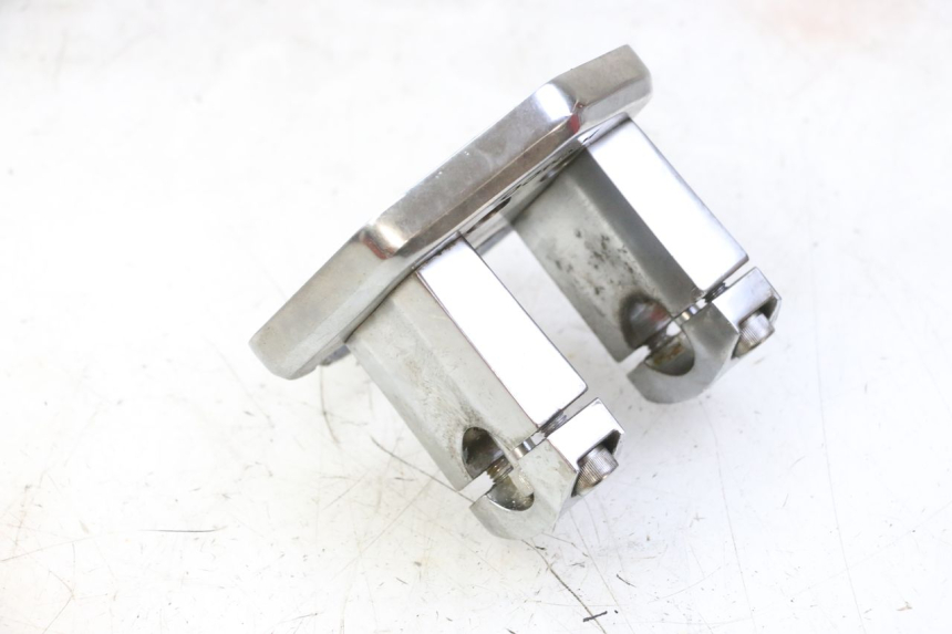 photo de HANDLEBAR RISER KYMCO AGILITY NAKED RENOUVO 2T 50 (2011 - 2018)