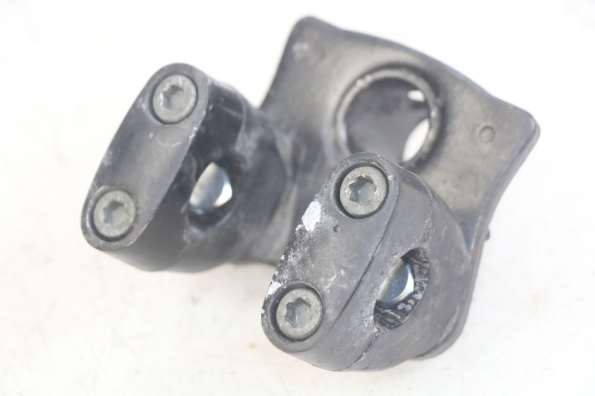 photo de HANDLEBAR RISER NECO ALEXONE 125 (2017 - 2024)