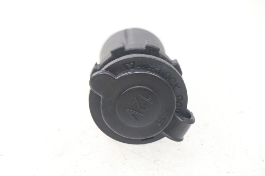 photo de CIGAR LIGHTER SOCKET DAELIM S4 50 (2010 - 2015)