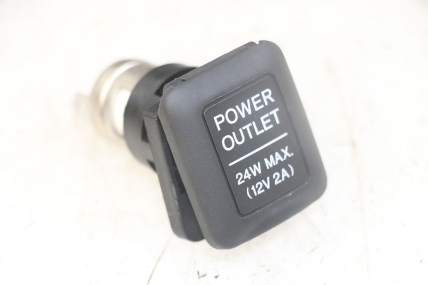 photo de CIGAR LIGHTER SOCKET HONDA FORZA ABS 300 (2013 - 2019)