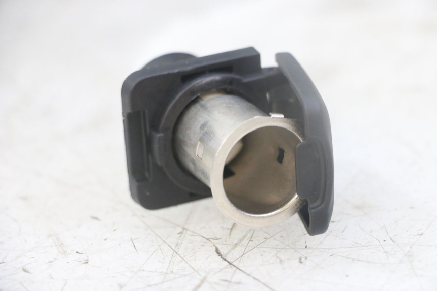 photo de CIGAR LIGHTER SOCKET HONDA FORZA ABS 300 (2013 - 2019)