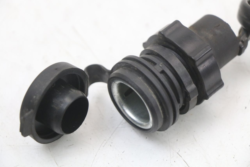 photo de CIGAR LIGHTER SOCKET HYTRACK HY S 4X4 410 (2013 - 2016)