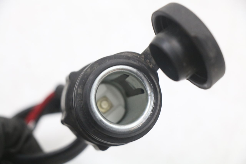 photo de CIGAR LIGHTER SOCKET HYTRACK HY S 4X4 410 (2013 - 2016)