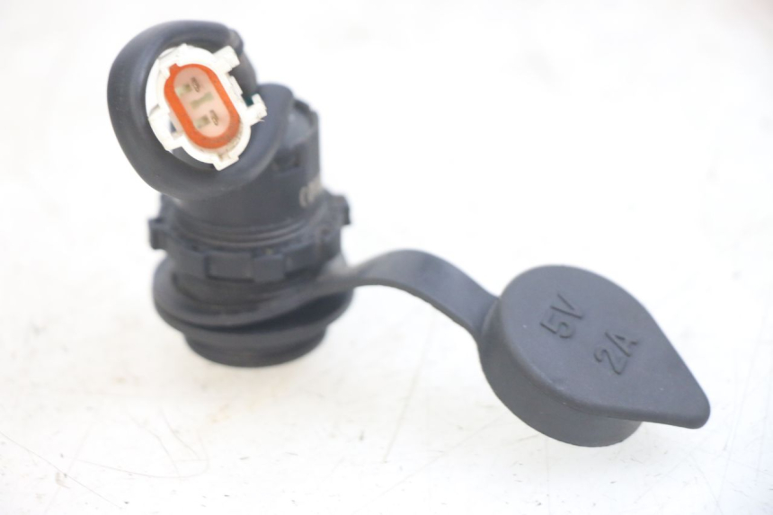 photo de CIGARETTE LIGHTER SOCKET SYM JET 14 4T 50 (2018 - 2022)