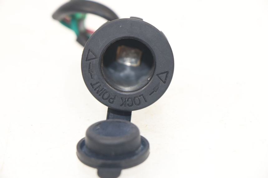 photo de CIGAR LIGHTER SOCKET SYM MAXSYM I 400 (2011 - 2016)