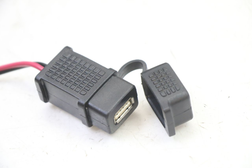 photo de CIGARETTE LIGHTER SOCKET PIAGGIO NEW TYPHOON 50 (2018 - 2021)