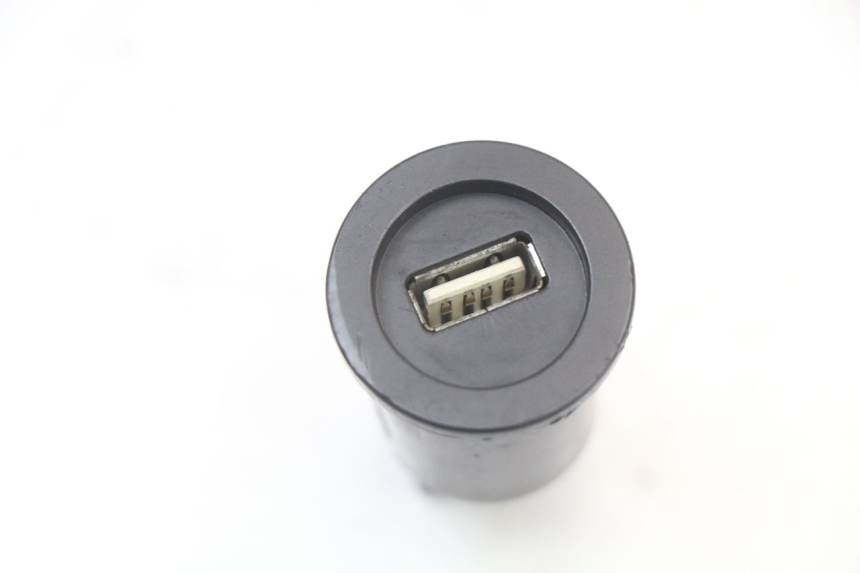 photo de CIGAR LIGHTER SOCKET PEUGEOT KISBEE 2T 50 (2018 - 2022)