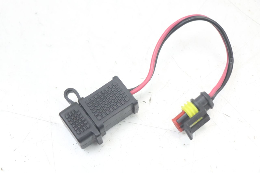 photo de CIGAR LIGHTER SOCKET PIAGGIO MP3 HPE 350 (2018 - 2020)