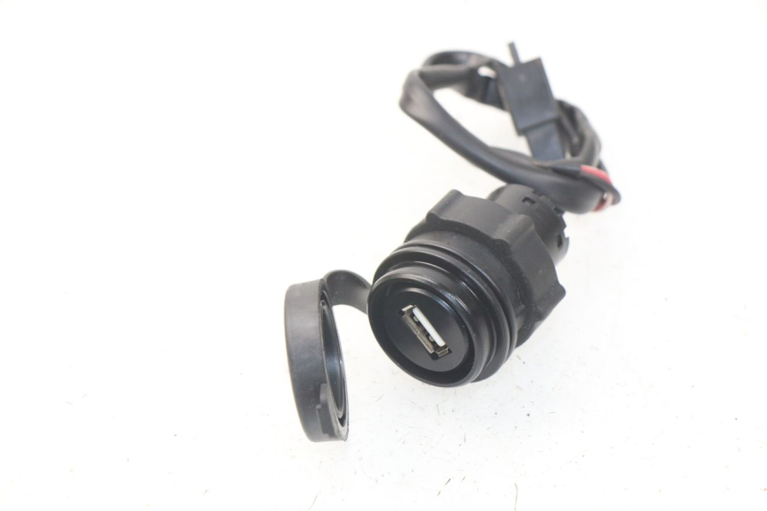 photo de CIGARETTE LIGHTER SOCKET RIDE RACE 2T 50 (2012 - 2017)