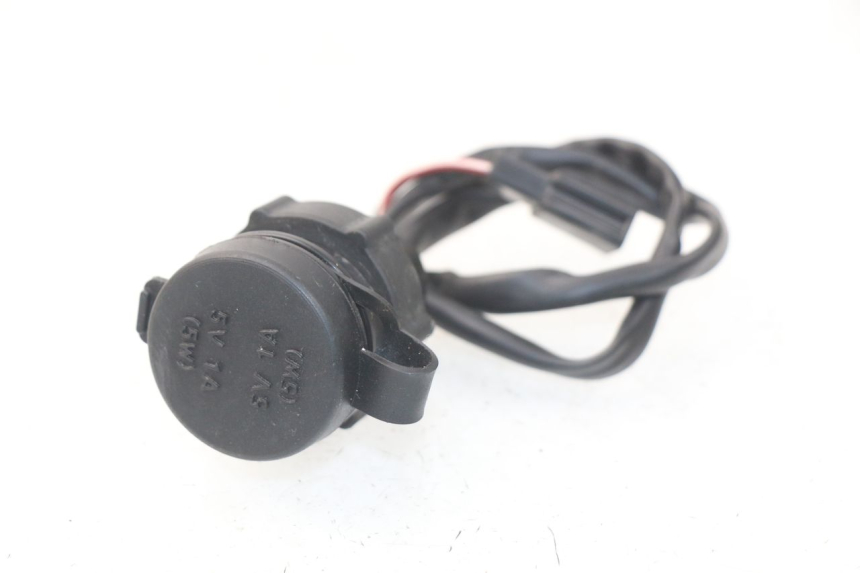 photo de CIGARETTE LIGHTER SOCKET RIDE RACE 2T 50 (2012 - 2017)