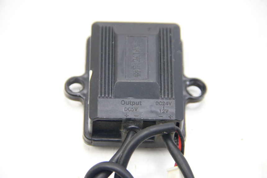 photo de CIGARETTE LIGHTER SOCKET RED ELECTRIC RED E PRO 1 (2017 - 2019)