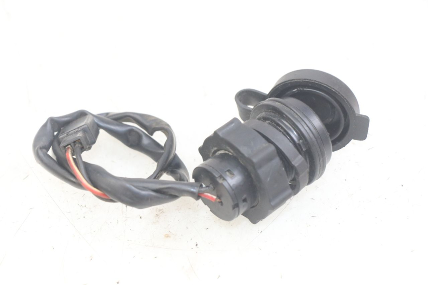 photo de CIGARETTE LIGHTER SOCKET RIDE RACE 2T 50 (2012 - 2017)