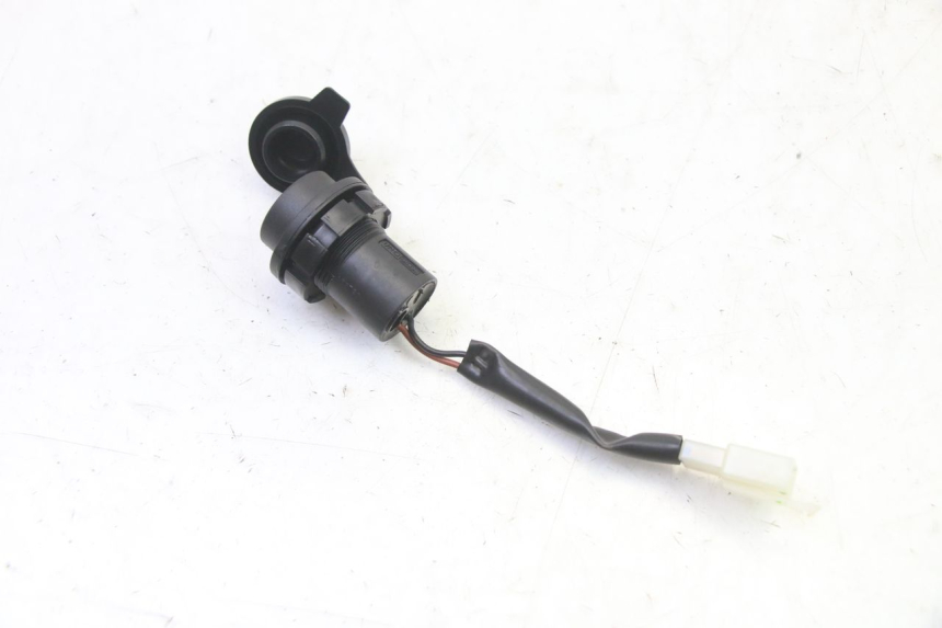 photo de CIGAR LIGHTER SOCKET YAMAHA XMAX X-MAX 125 (2021 - 2025)
