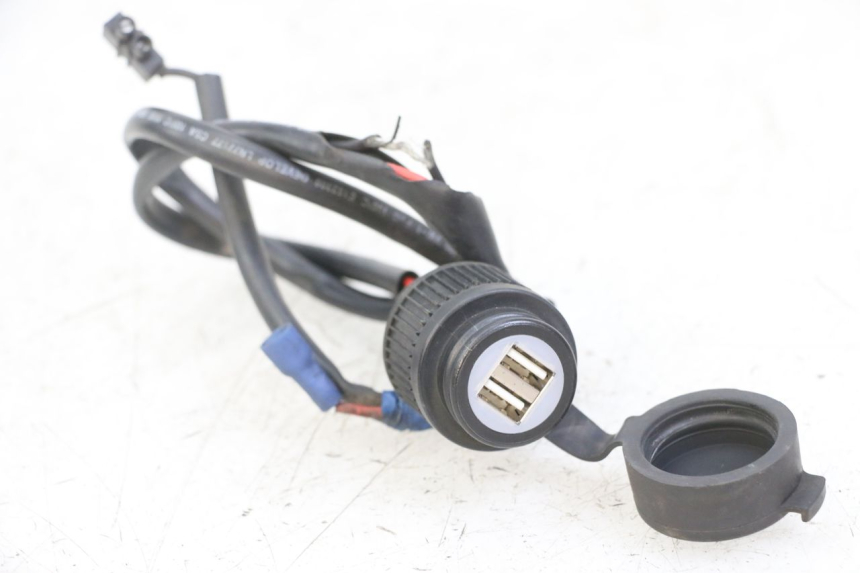 photo de CIGAR LIGHTER SOCKET PIAGGIO XEVO - X EVO 125 (2007 - 2016) - Main view