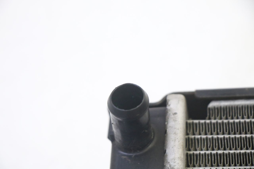 photo de COOLANT RADIATOR QUADRO 4 4D 350 (2015 - 2018)