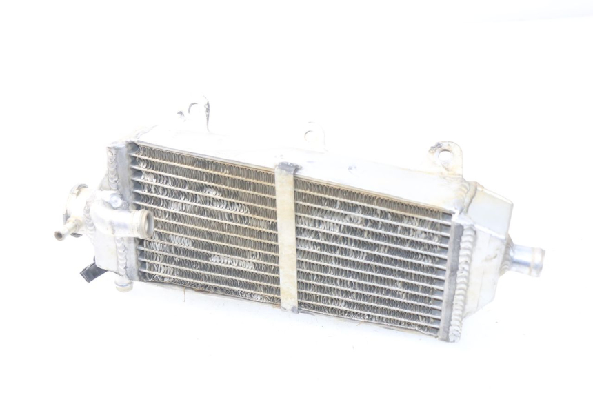 photo de RIGHT COOLANT RADIATOR YAMAHA YZ-F YZF 250 (2014 - 2018)