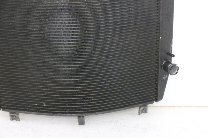 photo de RADIATOR YAMAHA FJR ABS 1300 (2006 - 2012) - Component zoom