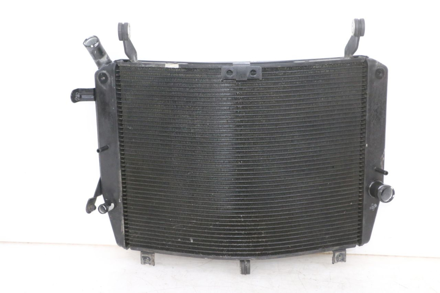 photo de RADIATOR YAMAHA FJR ABS 1300 (2006 - 2012) - Detailed visual inspection