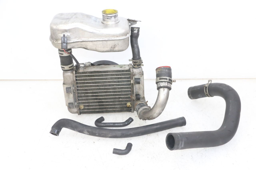 photo de RADIATOR PEUGEOT SATELIS COMPRESSOR K15 125 (2006 - 2009)