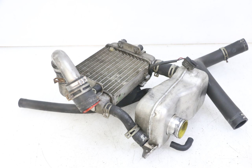 photo de RADIATOR PEUGEOT SATELIS COMPRESSOR K15 125 (2006 - 2009)