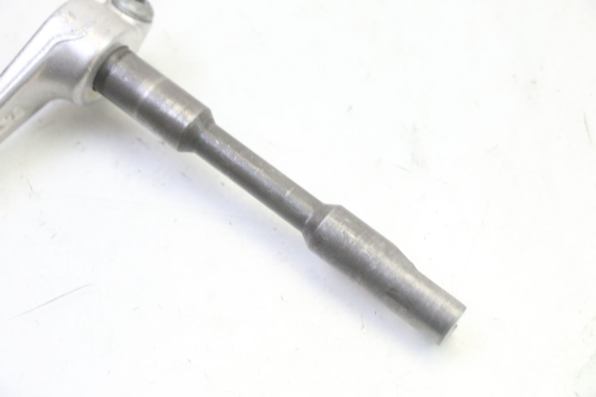 photo de CLUTCH SLAVE CYLINDER DERBI SENDA SM DRD 50 (2008 - 2013)