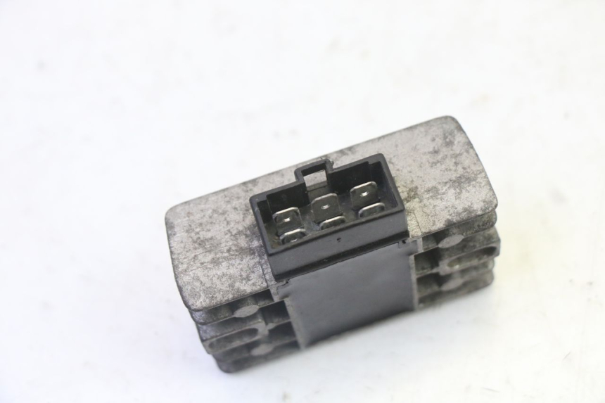 photo de REGULATOR HYOSUNG GV AQUILA 125 (2000 - 2004)