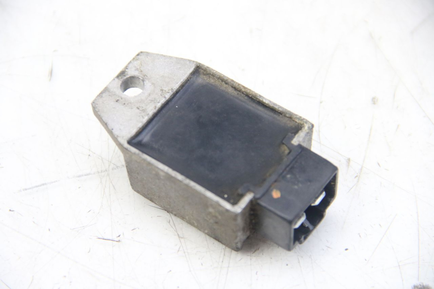 photo de CHARGING REGULATOR PGO BIG MAX 50 (2001 - 2009) - Component detail