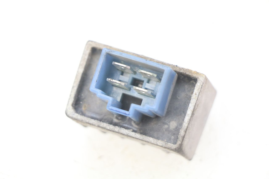 photo de REGULATOR MBK BOOSTER SPIRIT NAKED 50 (2004 - 2017)