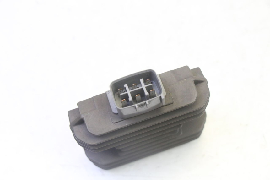 photo de CHARGING REGULATOR SUZUKI BURGMAN 125 (2007 - 2014)