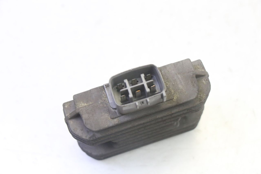 photo de CHARGING REGULATOR SUZUKI BURGMAN 125 (2007 - 2014)