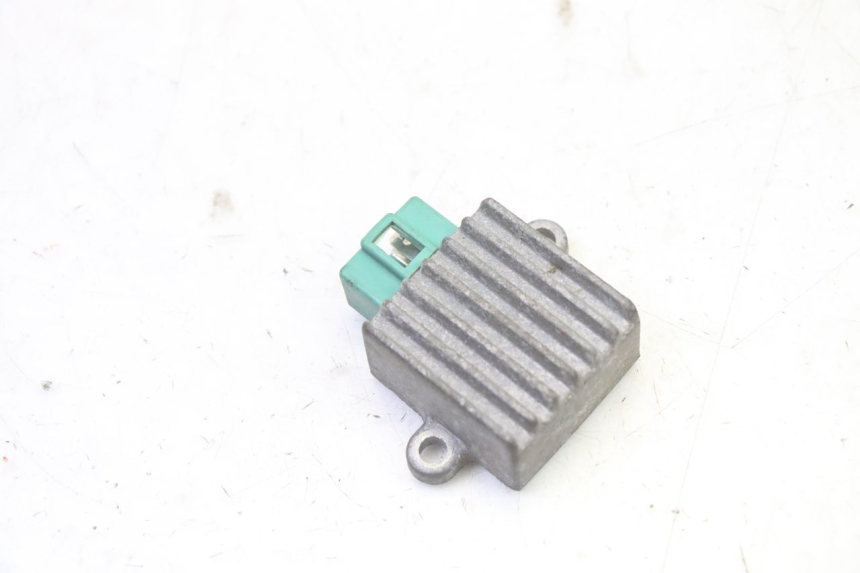 photo de REGULATOR YAMAHA BW'S 100 (1999 - 2002)