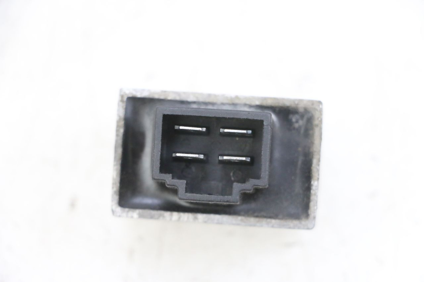 photo de CHARGING REGULATOR YAMAHA BW'S EASY 50 (2013 - 2016) - Zoom on usage condition