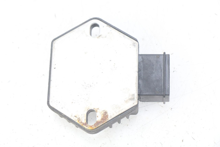 photo de REGULATOR HONDA CBR R 125 (2003 - 2006)