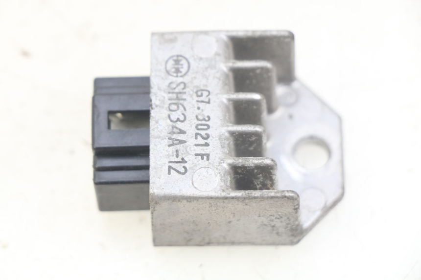 photo de CHARGING REGULATOR PEUGEOT CITYSTAR 2T 50 (2018 - 2021)