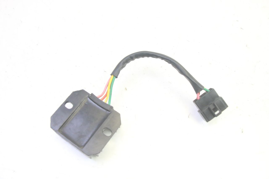 photo de CHARGING REGULATOR SYM CROX 4T 50 (2016 - 2023) - Alternative perspective
