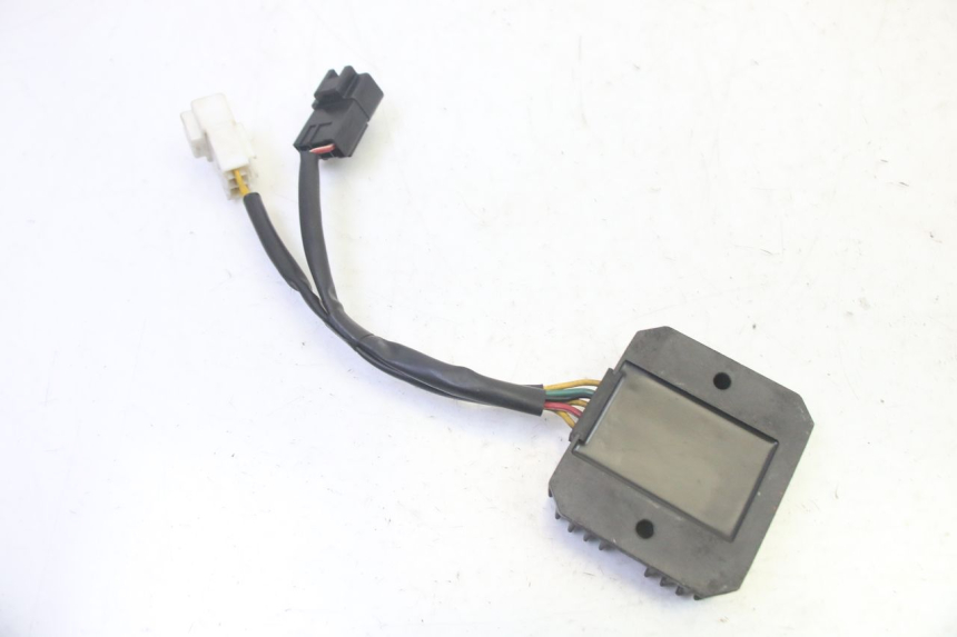 photo de CHARGING REGULATOR HONDA FES S-WING SWING ABS 125 (2007 - 2015)