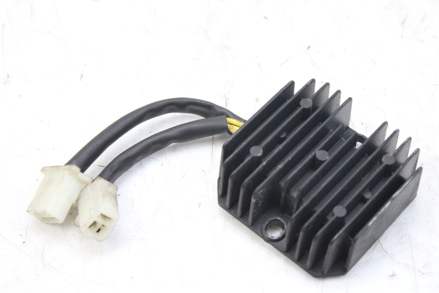 photo de CHARGING REGULATOR SYM FIDDLE 3 III 125 (2014 - 2020)