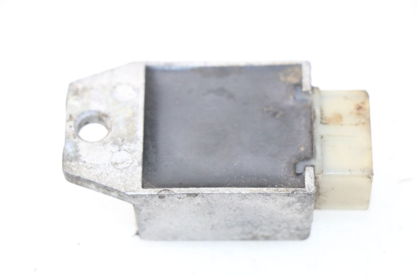 photo de CHARGING REGULATOR PEUGEOT FOX 50 (1995 - 2003)