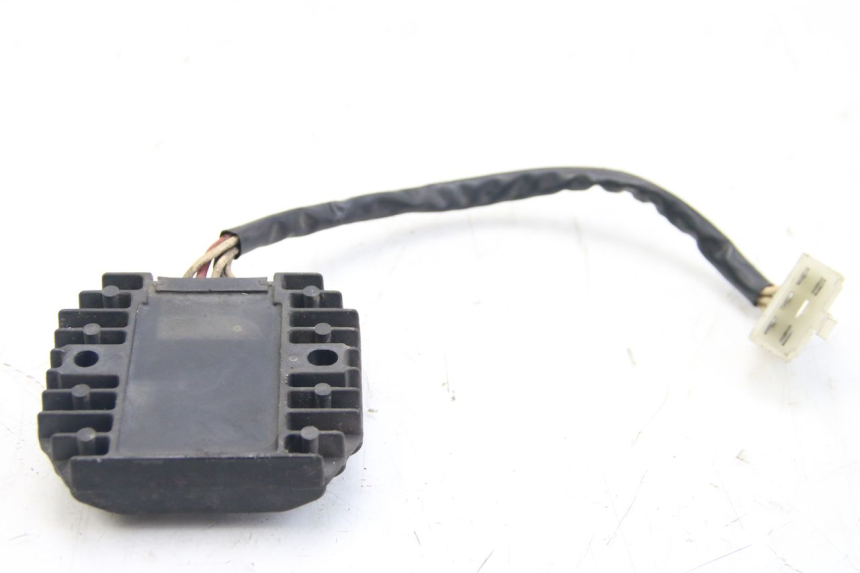 photo de CHARGING REGULATOR YAMAHA FZS FAZER 600 (2001 - 2003)