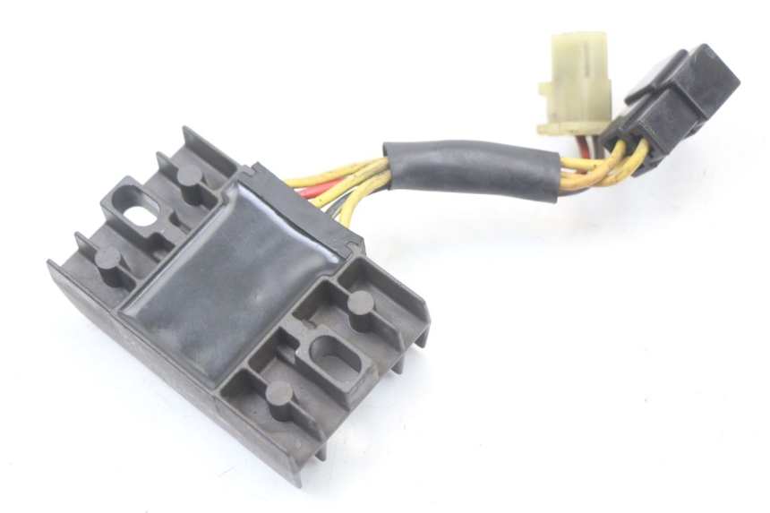 photo de REGULATOR SUZUKI GN 125 (1997 - 2000)